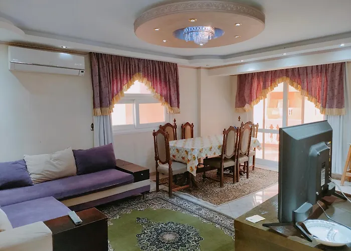 Super Deluxe Apartment With 3 Bed Rooms